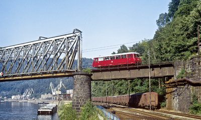 Der „Grenzpendel“ am Hafen von Děčín