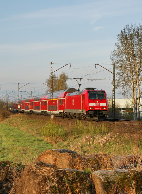 2012-DSC02142a