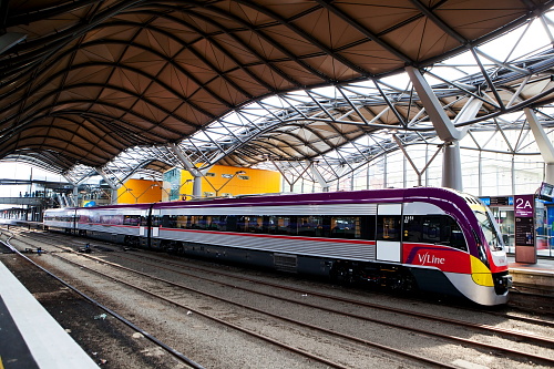 xBT-5558-VLocity_DMU-HR