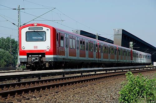 xDB15885