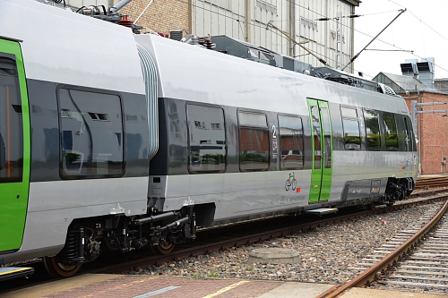 xDB89936