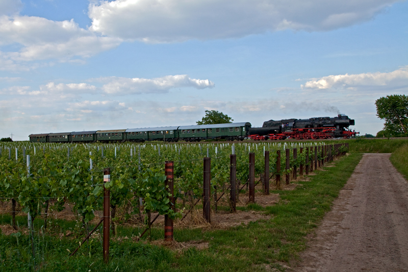 EFB528134Edesheim2p310514