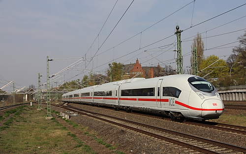 cIMG59208.8 Mi 2.4.2014 Bf. Berlin Sudkreuz ex Papestr. 93 80  5 407 015-7 bis 407 515-6 D-DB ICE 2950 nach FFM 16