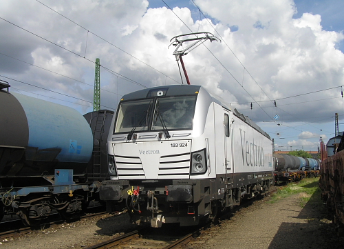 xsoicrl201336-02 300dpi