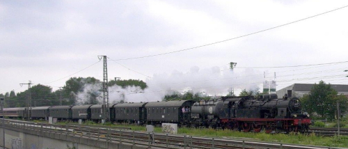 14 78468