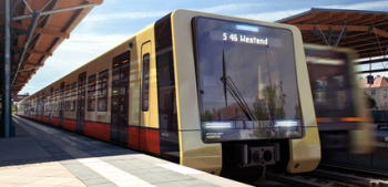 x350130918 designstudie s bahn berlin buero staubach 02 1 jpg 580x290 crop q95
