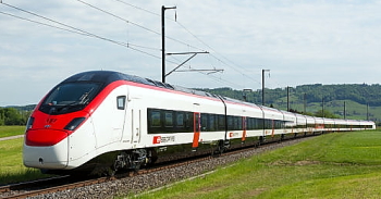 x350AD2B6479 640x427