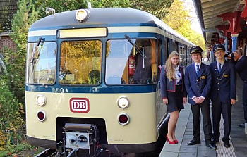 x350x20151023TraditionszugS Bahn1