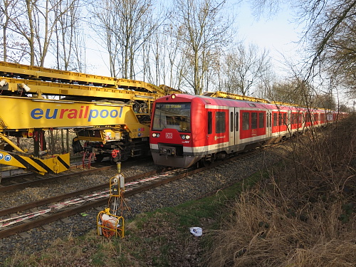 x474612 9