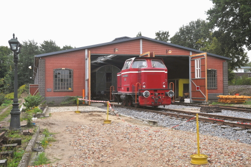 x500DSC 2451 B 2