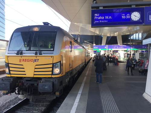 x500RegioJet Wien hbf2