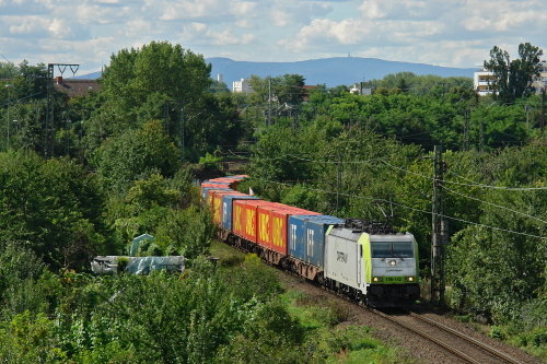 x500captrain2