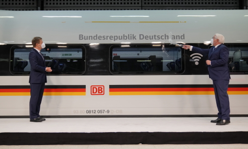 xDB200367