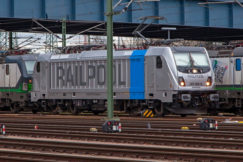 xRailPool187009Waltershof4p070216