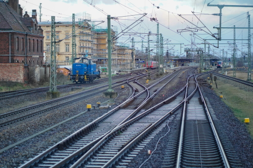 x5DB272497