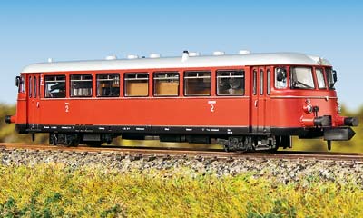 Spur N: MAN-Schienenbus von Brekina
