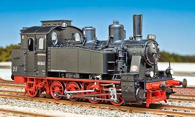 Nach der DRG-Version der Baureihe 98.10 liefert Brawa das H0-Modell nun als Formvariante in Epoche-III-Ausführung.
