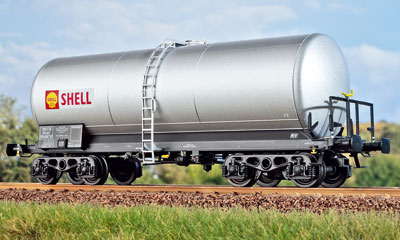 Als neue Epoche-III-Bedruckungsvariante „Shell“ offeriert der französische Hersteller REE modeles den SCywf