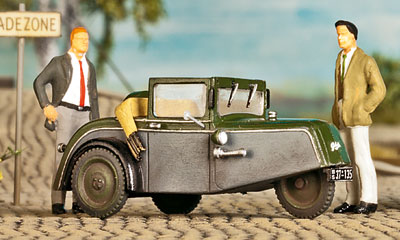 Weinert-Modellbau H0: Goliath Rapid Cabrio