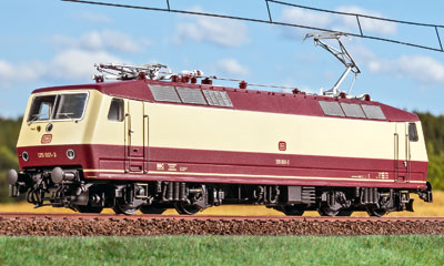 Wie passt das zusammen?: Metall-Lokmodell – A.C.M.E. – Vorserien-120 der DB (Bericht: Rainer Humbach; Foto: FZ)