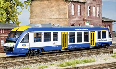 Dieseltriebwagen LINT 27 von Liliput für Spur H0