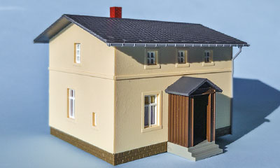 Sächsisches Bahnwärterhaus von Auhagen in H0